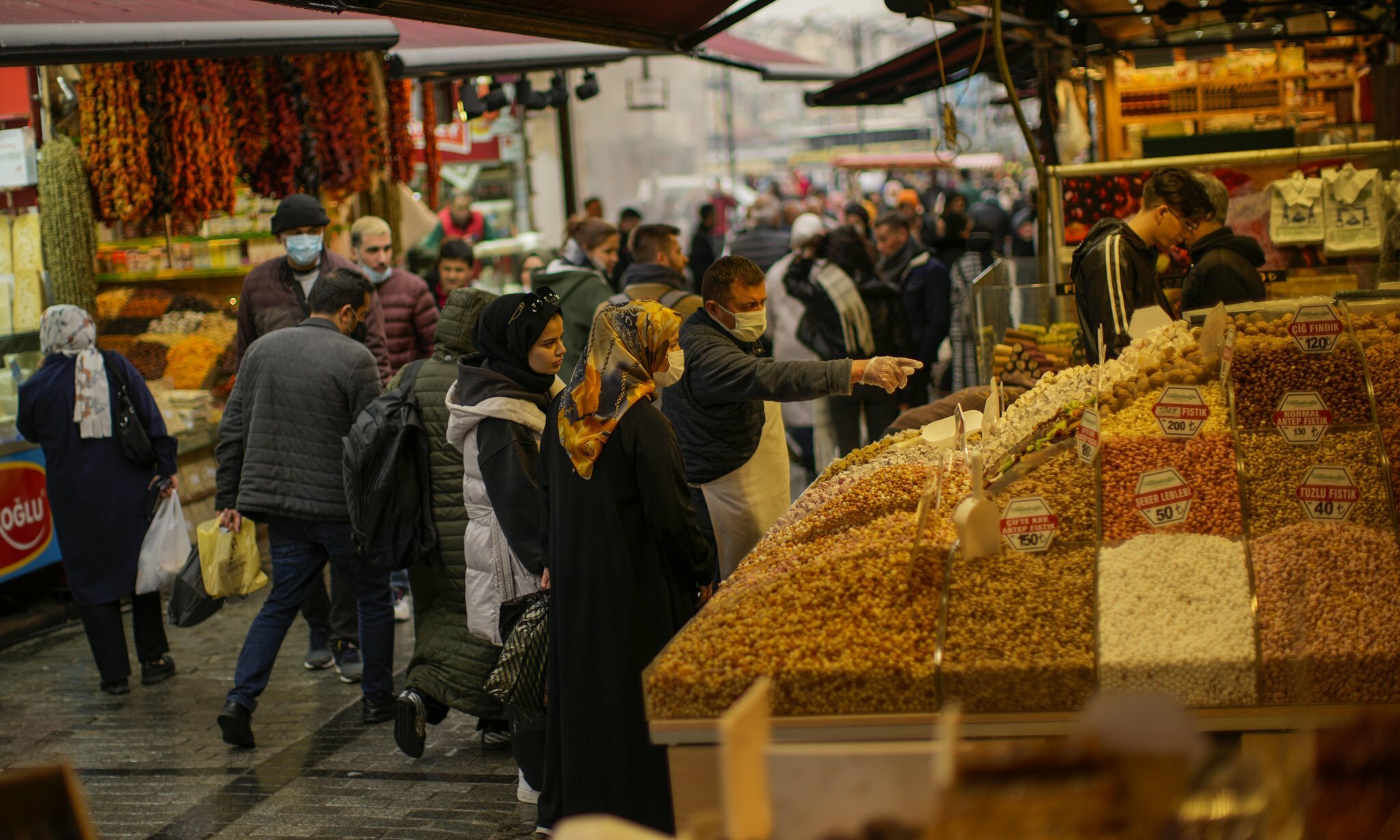 Turkeys battle with inflation prices change daily and everyone is