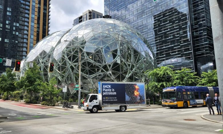 Amazon shareholders reject proposals on plastic packaging climate crisis