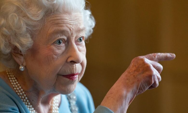 Queen Elizabeths Platinum Jubilee Is the 96 year old Queen fit to